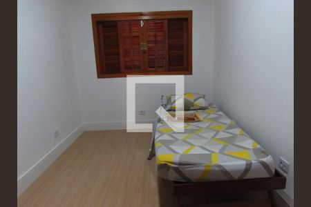 Casa à venda com 187m², 4 quartos e 2 vagasQuarto 1