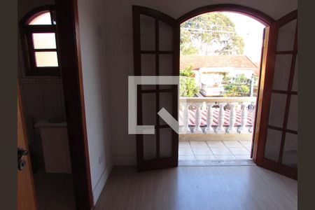 Casa à venda com 187m², 4 quartos e 2 vagasSuíte 1