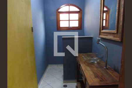 Casa à venda com 187m², 4 quartos e 2 vagasLavabo