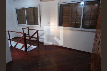 Casa à venda com 187m², 4 quartos e 2 vagasSuíte 2