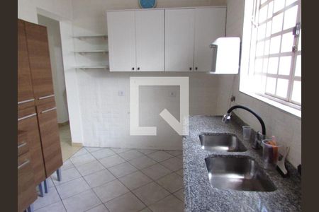 Casa à venda com 187m², 4 quartos e 2 vagasCozinha