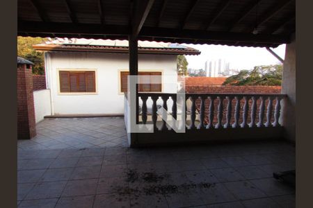 Casa à venda com 187m², 4 quartos e 2 vagasVaranda