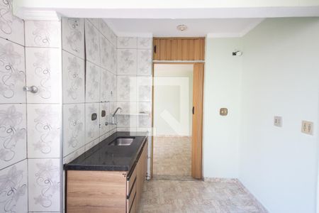 Apartamento à venda com 55m², 2 quartos e 1 vaga Apartamento à venda com 55m², 2 quartos e 1 vagaCozinha e Área de Serviço