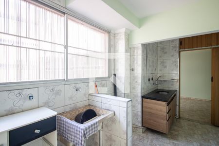 Apartamento à venda com 55m², 2 quartos e 1 vaga Apartamento à venda com 55m², 2 quartos e 1 vagaCozinha e Área de Serviço