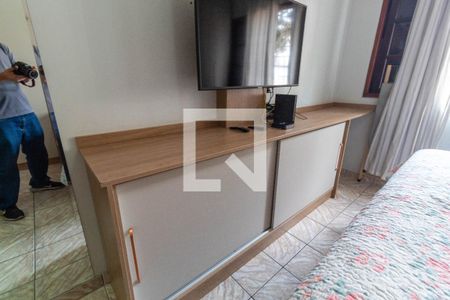 Casa à venda com 175m², 3 quartos e 2 vagasQuarto 1