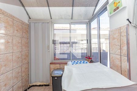 Casa à venda com 100m², 2 quartos e 1 vagaÁrea de Serviço