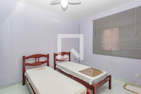 Casa à venda com 100m², 2 quartos e 1 vagaQuarto 