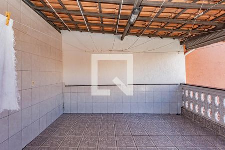 Casa à venda com 100m², 2 quartos e 1 vagaVaranda