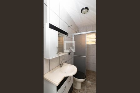 Banheiro de casa para alugar com 1 quarto, 66m² em Parque Boturussu, São Paulo