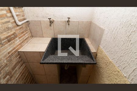 Casa para alugar com 66m², 1 quarto e 1 vagaÁrea de Serviço