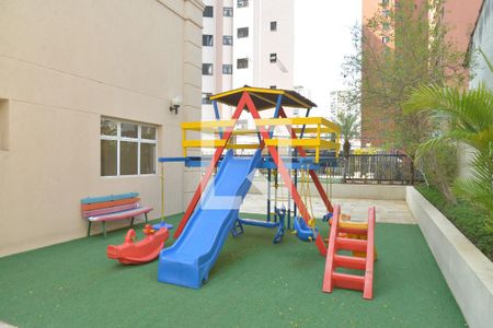 Apartamento à venda com 108m², 3 quartos e 1 vagaÁrea comum