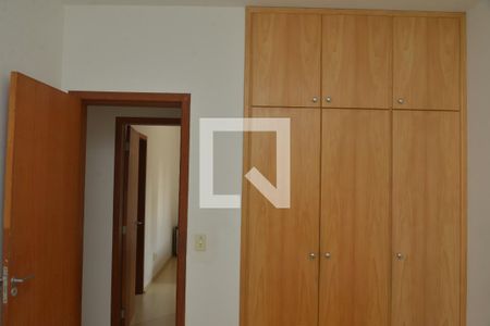 Apartamento à venda com 108m², 3 quartos e 1 vagaQuarto 2