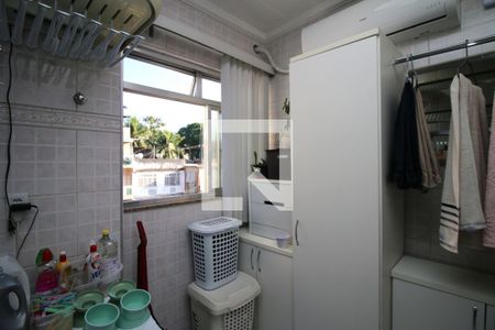 Apartamento à venda com 86m², 2 quartos e 1 vagaÁrea de Serviço