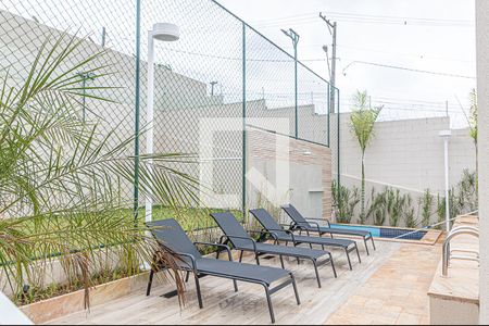 Apartamento para alugar com 45m², 2 quartos e sem vagaÁrea comum - Piscina