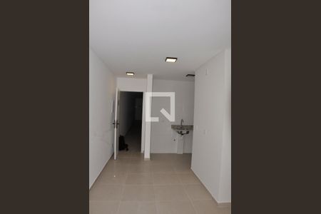 Studio para alugar com 33m², 1 quarto e sem vaga Studio para alugar com 33m², 1 quarto e sem vagaSala