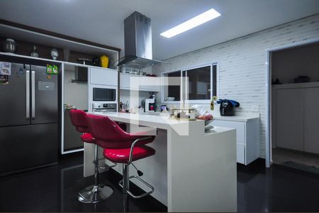 Casa à venda com 350m², 5 quartos e 4 vagasCozinha