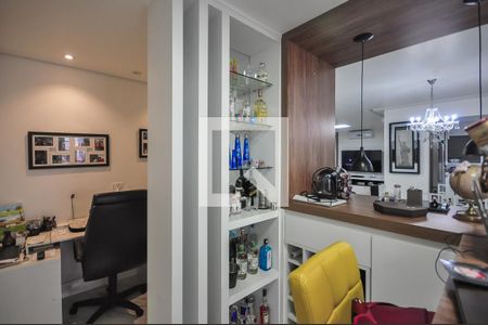 Espaço Bar de casa para alugar com 5 quartos, 350m² em Jardim Leonor, São Paulo