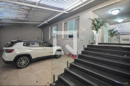 Casa à venda com 350m², 5 quartos e 4 vagasGaragem