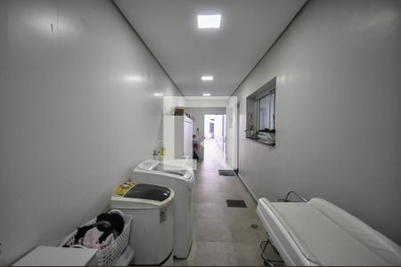 Casa à venda com 350m², 5 quartos e 4 vagasÁrea de Serviço