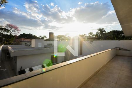 Casa à venda com 350m², 5 quartos e 4 vagasVaranda do Quarto de Serviço