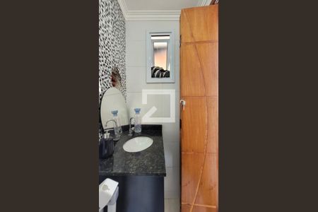 Apartamento à venda com 106m², 2 quartos e 1 vaga Apartamento à venda com 106m², 2 quartos e 1 vagaÁrea de serviço - Banheiro