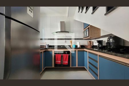 Apartamento à venda com 106m², 2 quartos e 1 vaga Apartamento à venda com 106m², 2 quartos e 1 vagaCozinha