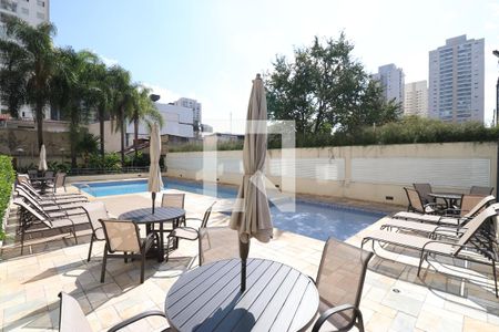 Apartamento à venda com 84m², 3 quartos e 2 vagasÁrea comum - Piscina