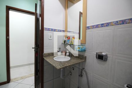 Casa à venda com 1400m², 3 quartos e 6 vagasBanheiro da Suíte 2