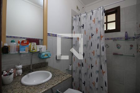 Casa à venda com 1400m², 3 quartos e 6 vagasBanheiro da Suíte 2