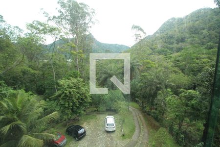 Casa à venda com 1400m², 3 quartos e 6 vagasVista