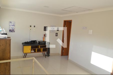 Casa de condomínio à venda com 260m², 5 quartos e 2 vagasSala 2
