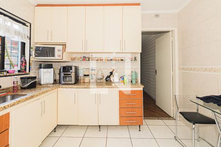 Casa à venda com 200m², 3 quartos e 2 vagasCozinha