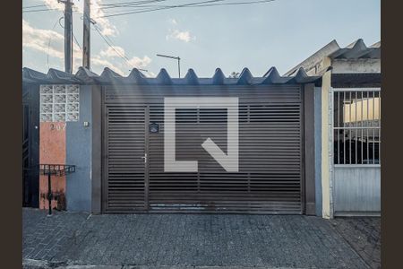 Casa à venda com 200m², 3 quartos e 2 vagasFachada