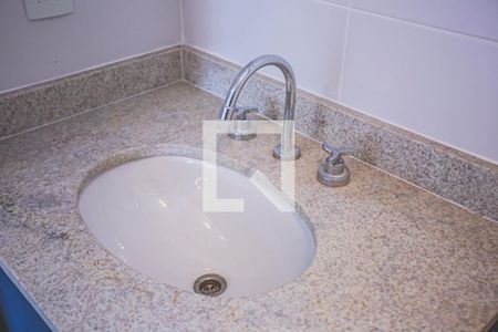 Apartamento à venda com 68m², 2 quartos e 1 vagaBanheiro 2