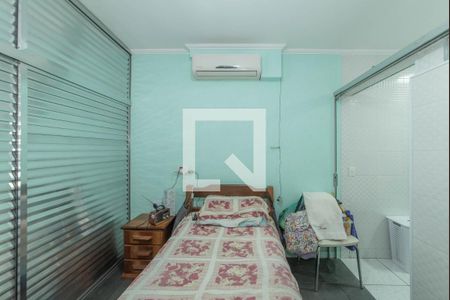 Casa à venda com 280m², 4 quartos e 3 vagasSuíte 1