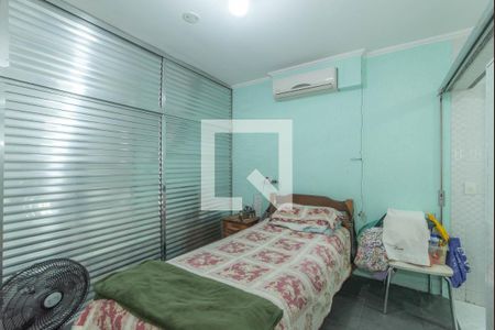 Casa à venda com 280m², 4 quartos e 3 vagasSuíte 1