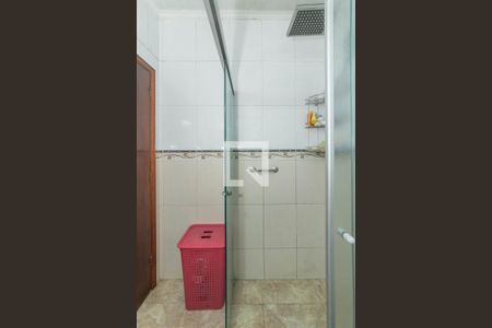 Casa à venda com 280m², 4 quartos e 3 vagasBanheiro da Suíte 2