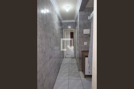 Corredor de apartamento para alugar com 1 quarto, 50m² em Penha Circular, Rio de Janeiro