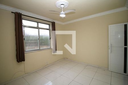Sala de apartamento para alugar com 1 quarto, 50m² em Penha Circular, Rio de Janeiro