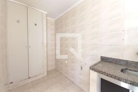 Casa à venda com 200m², 4 quartos e 4 vagas Casa à venda com 200m², 4 quartos e 4 vagasCozinha 2