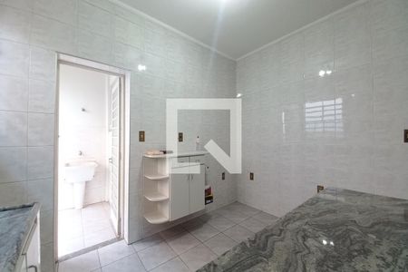 Casa à venda com 200m², 4 quartos e 4 vagas Casa à venda com 200m², 4 quartos e 4 vagasCozinha