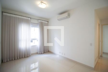 Apartamento à venda com 112m², 2 quartos e 2 vagasSuíte 1