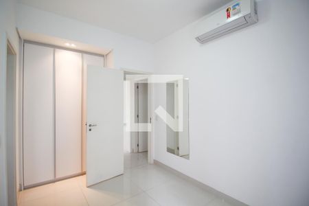 Apartamento à venda com 112m², 2 quartos e 2 vagasSuíte 2