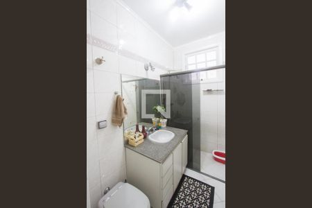 Casa à venda com 600m², 4 quartos e 3 vagasBanheiro 2