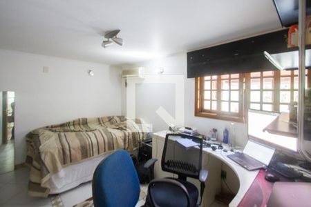 Casa à venda com 600m², 4 quartos e 3 vagasQuarto Extra 1