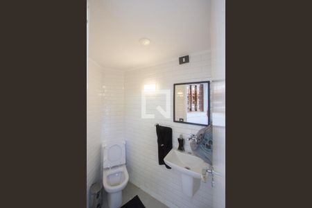 Casa à venda com 600m², 4 quartos e 3 vagasLavabo