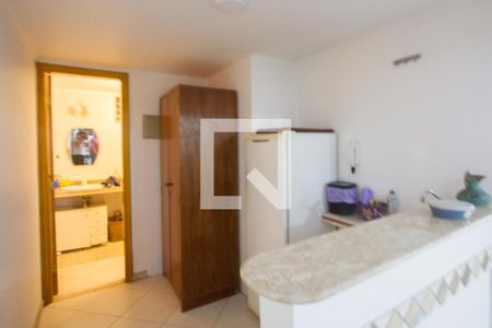 Casa à venda com 600m², 4 quartos e 3 vagasBar