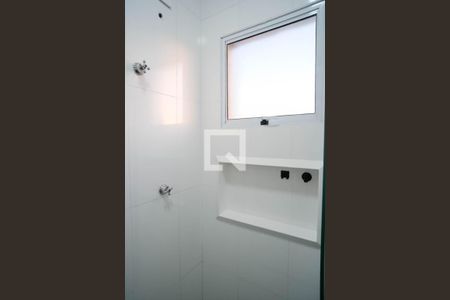 Casa de condomínio à venda com 110m², 3 quartos e 2 vagas Casa de condomínio à venda com 110m², 3 quartos e 2 vagasBanheiro 2