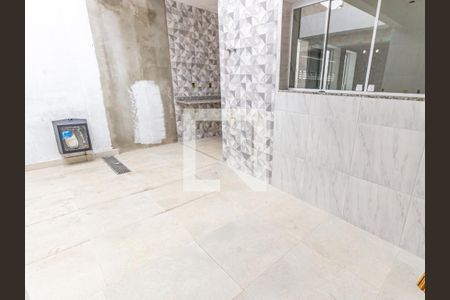 Casa à venda com 172m², 3 quartos e 2 vagasÁrea de Serviço e Área Gourmet