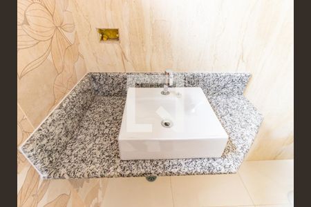 Casa à venda com 172m², 3 quartos e 2 vagasBanheiro da Suíte 3